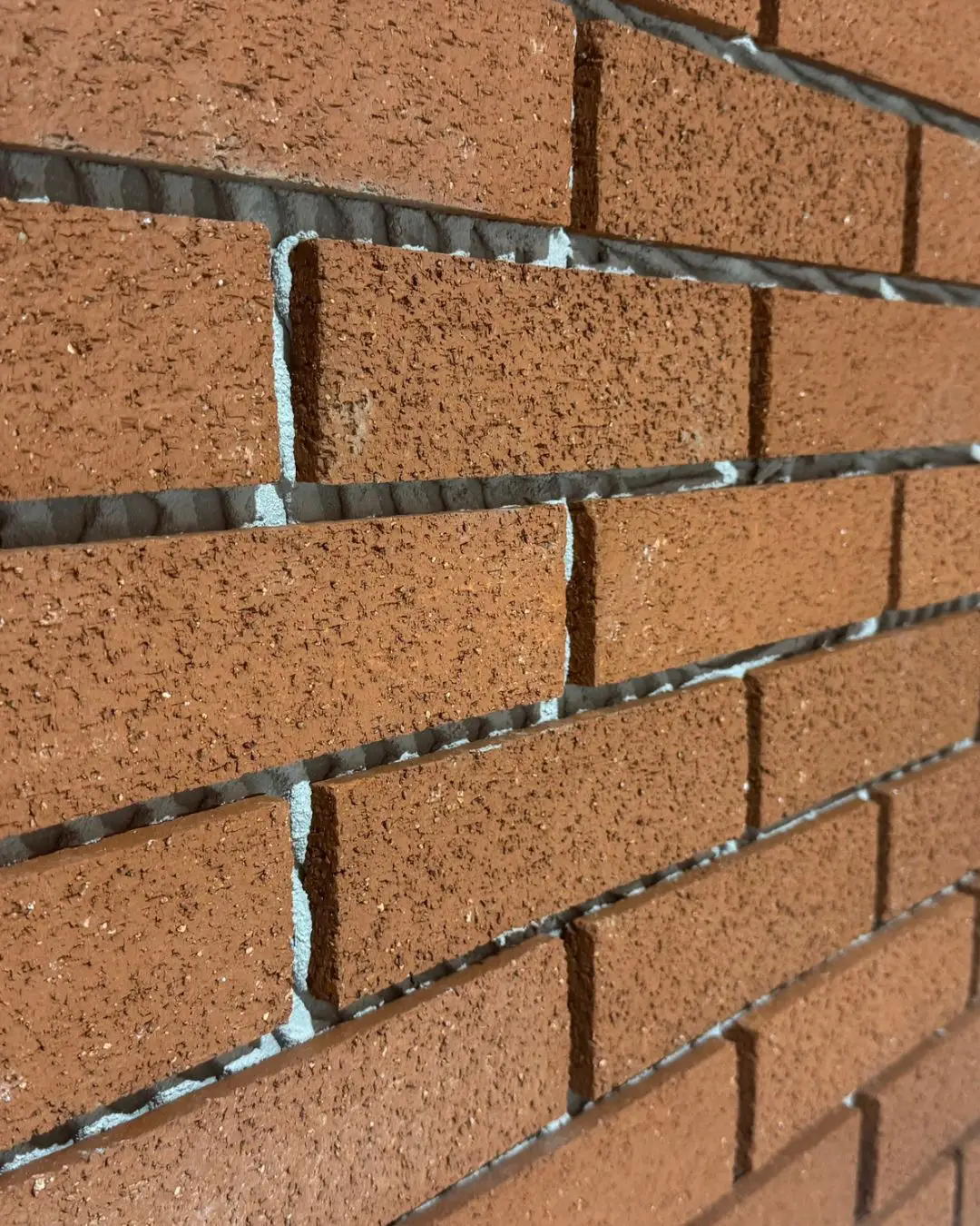 Nar Kırmızısı Tel Kesim Klinker Tuğla